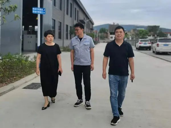 宜陽縣紀委監委委員聶文紅走訪洛陽博盈軸承 宜陽縣紀委監委委員聶文紅走訪洛陽博盈軸承